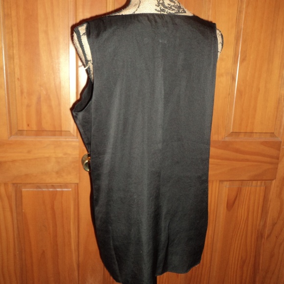 Top - Picture 5 of 6